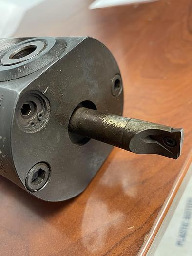 DEVLIEG MICROBORE GAH-10-062 BORING HEAD, 5/8" BAR, CAT 50 SHANK, 2.25" HEAD HEIGHT - TOOL HOLDERS