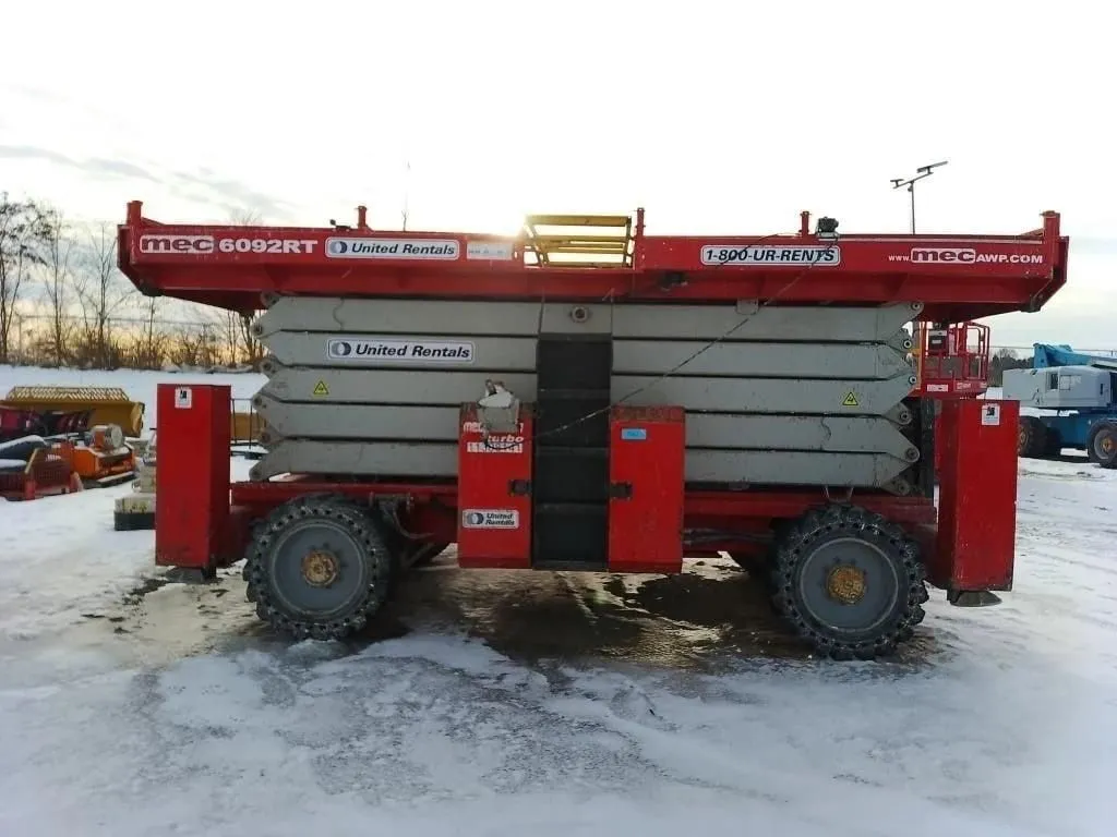 2021 MEC 6092RT ROUGH TERRAIN SCISSOR LIFT, 66 FT WORKING HEIGHT, 1,200 LB CAPACITY - SCISSOR LIFTS