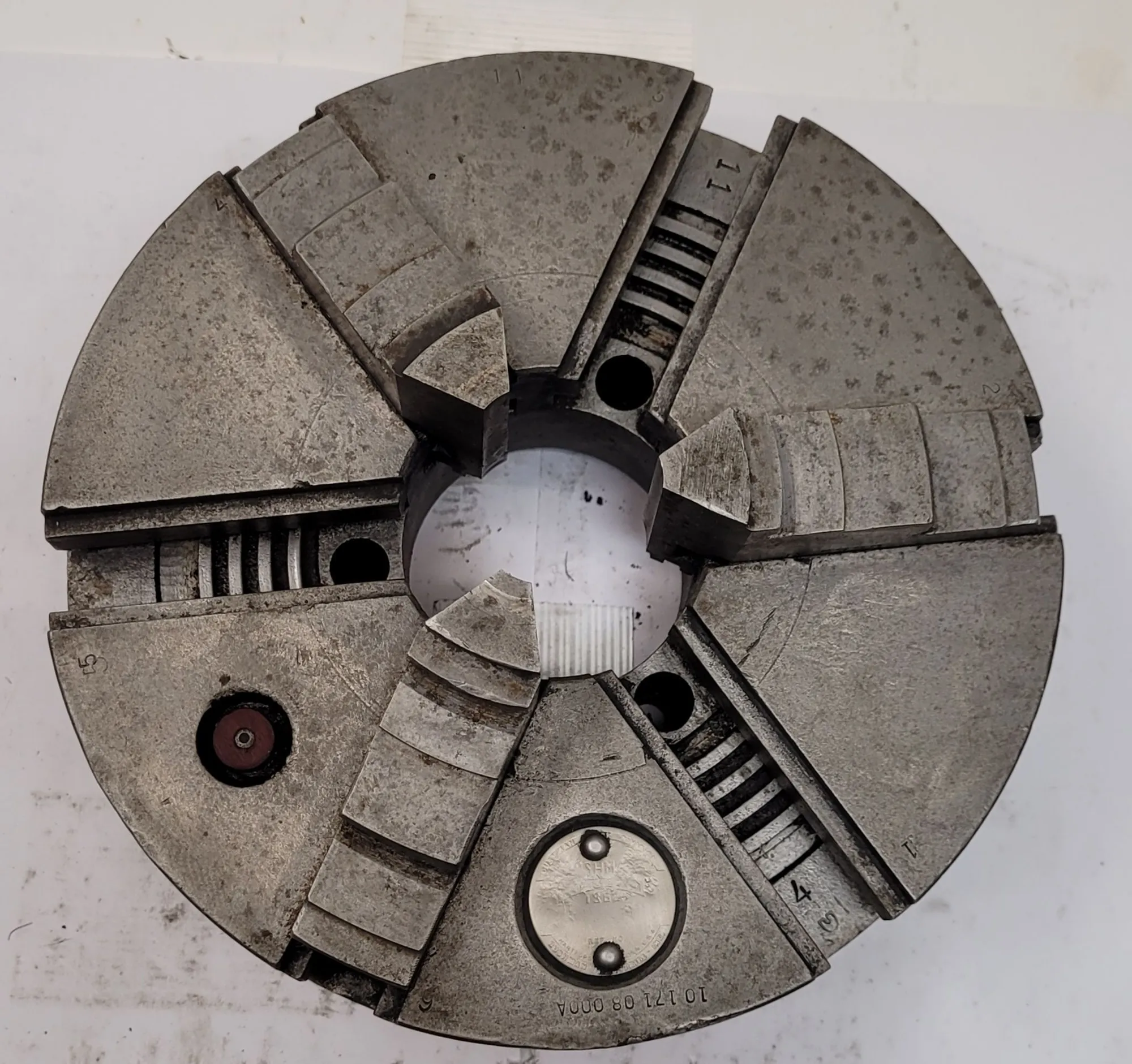 CUSHMAN 8" 3-JAW LATHE CHUCK WITH 2-1/2" CENTER HOLE - MACHINING TOOLING & PARTS