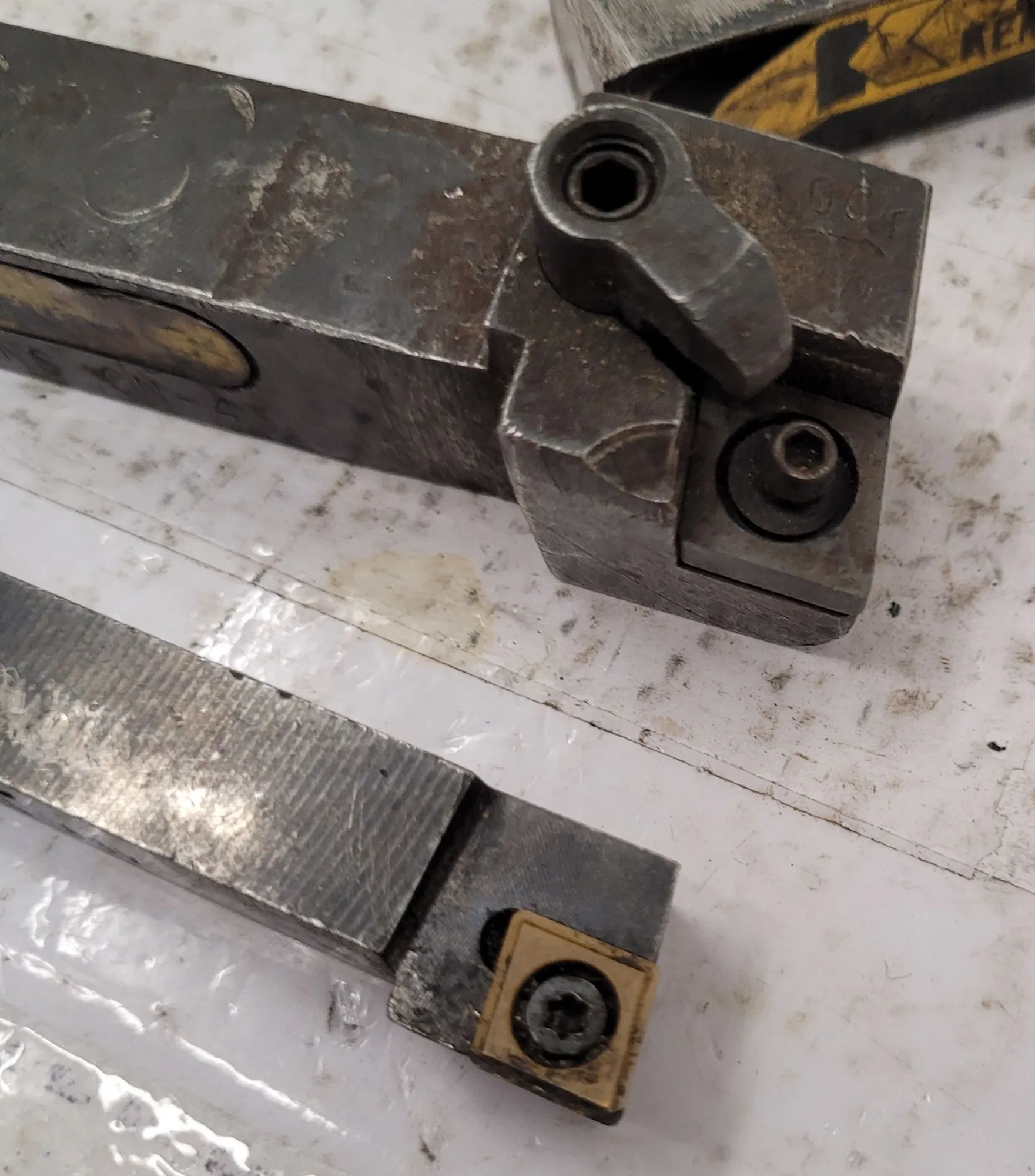 KENNAMETAL TOOLHOLDERS SET OF 6 - MIXED 3/4" AND 5/8" SHANKS (MODELS: DTFNLS-123, DCFNL-124B, ETC.) - MACHINING TOOLING & PARTS