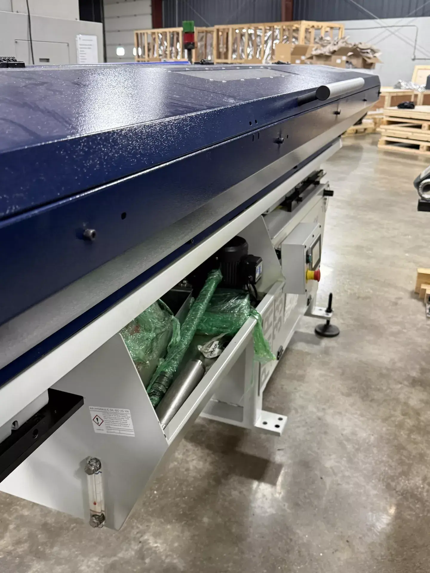 2018 EDGE PATRIOT 338 BAR FEEDER - 8' MAX LENGTH FOR PRECISION MACHINING - BAR FEEDERS