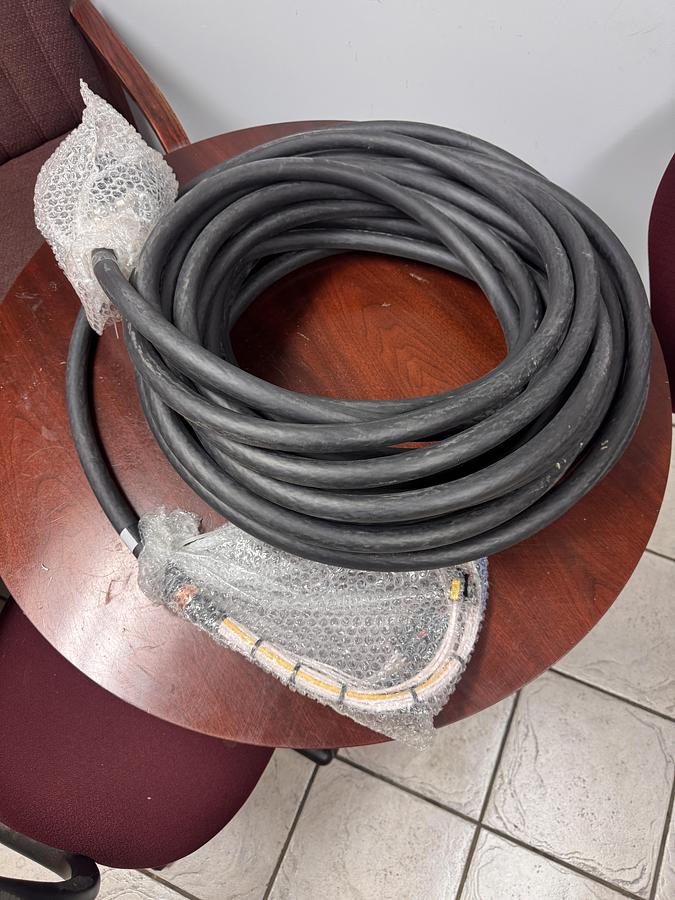 KUKA 00-354-348 ROBOT CABLE, 30M, XD20/XD30, INDUSTRIAL AUTOMATION, NO YEAR AVAILABLE - CORDSET CABLES